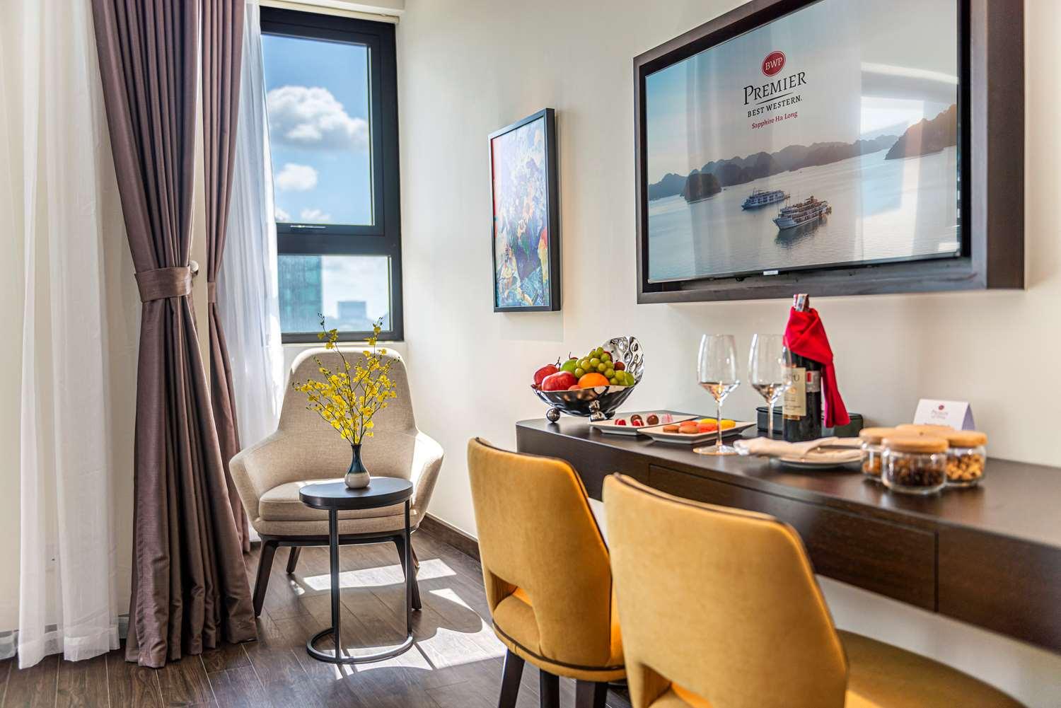 Best Western Premier Sapphire Ха Лонг Екстериор снимка